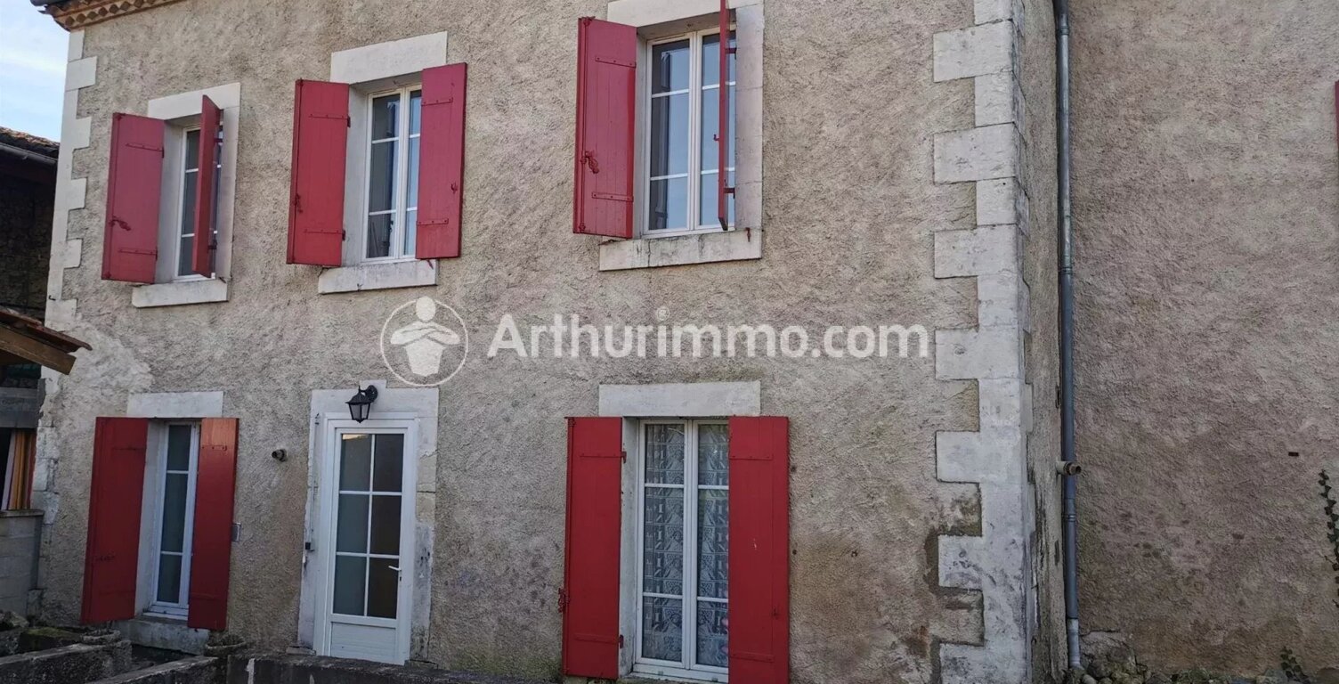 Bien vendu : Appartement 96 m² Saint-Astier (24110) — photo 1