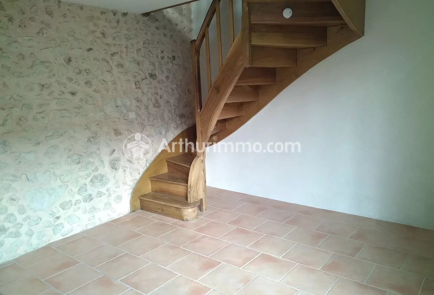 Bien vendu : Maison 31 m² Saint-Astier (24110) — photo 1