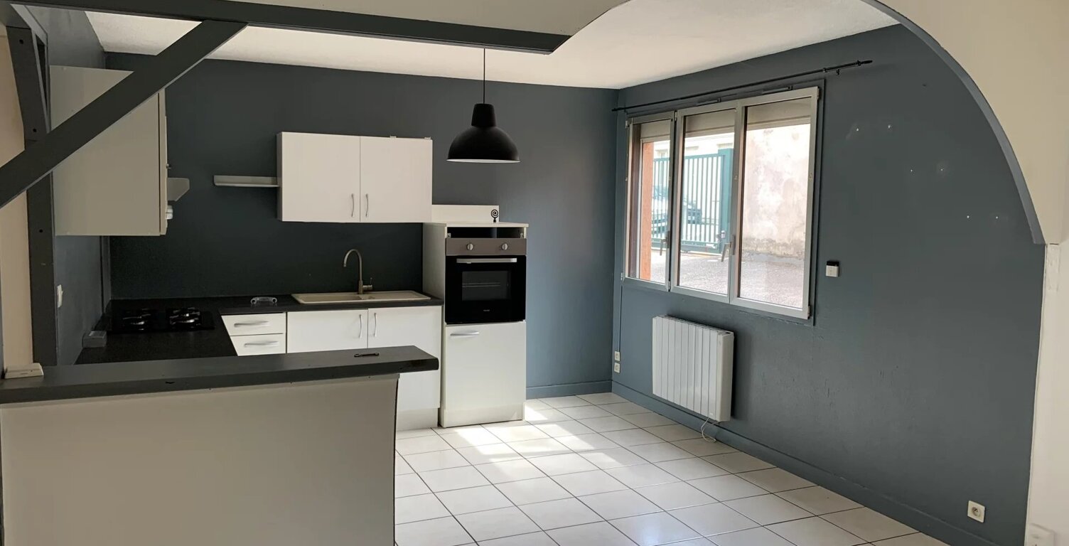 T2 bis lumineux à Villefranche — photo 1