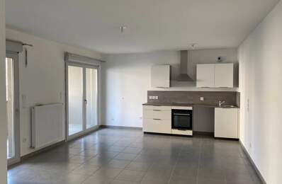 T3 AVEC BALCON ET GARAGE - VILLEFRANCHE — photo du bien