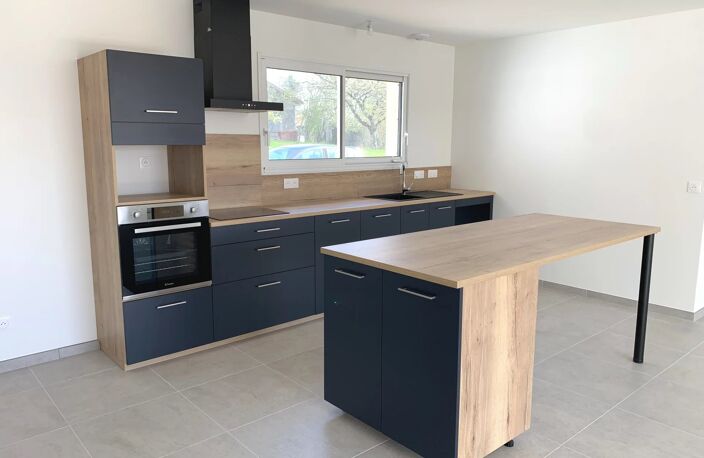 MAISON DE PLAIN-PIED A POLLIAT — photo 5
