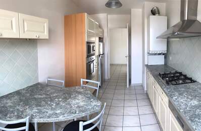 BEL APPARTEMENT LUMINEUX AVEC BALCON A VILLEFRANCHE — photo du bien
