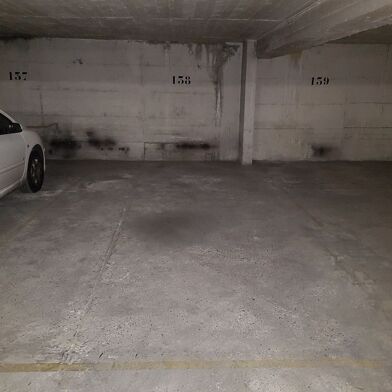 Parking 22 m²