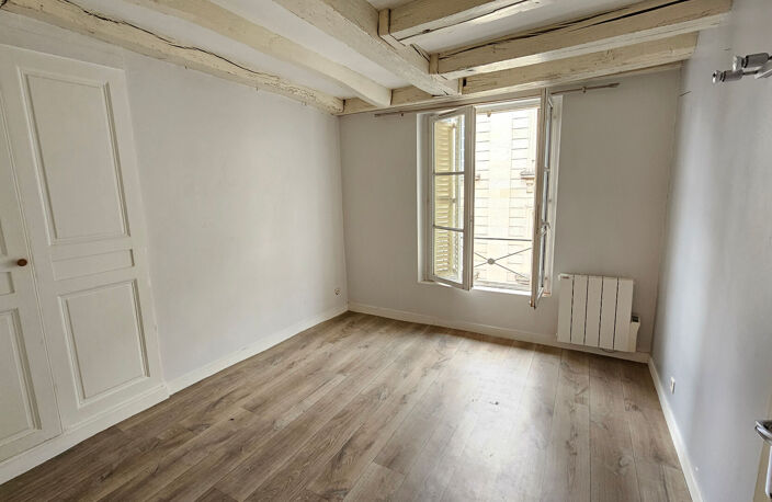 Appartement T3 - 49 m² - TOURS — photo 5