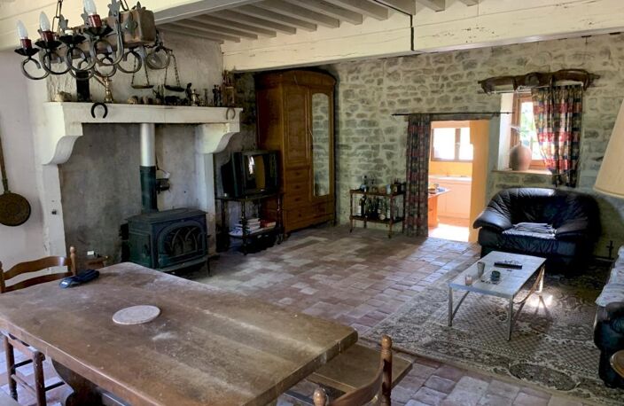 MAISON DE CAMPAGNE A CERVON — photo 3