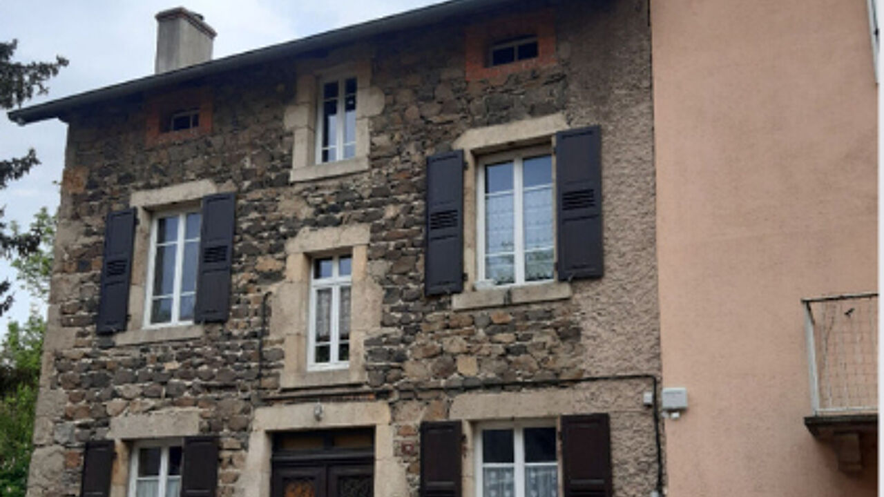maison 6 pièces 109 m2 à vendre à Rosières (43800)