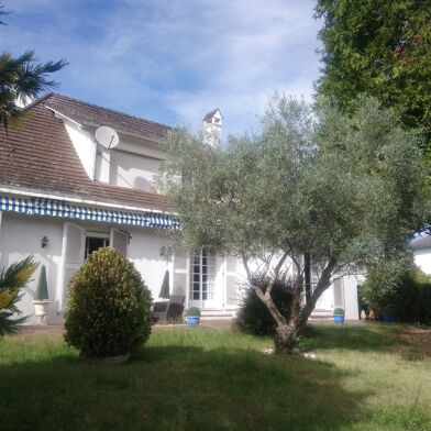 Maison 7 pièces 260800 €