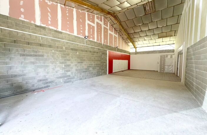 WORK PLACE — photo 2