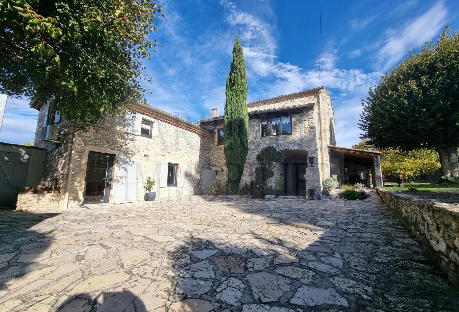 Vente maison 7 pièces 188 m² Portes-en-Valdaine (26160) — photo 1