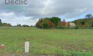 Terrain  706 m² à vendre à Taillebourg (17350)