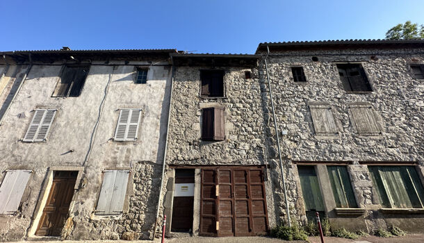 Maison de Village  3 pièces  à vendre Mayres 07330