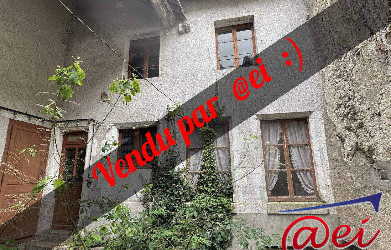 immeuble  pièces 200 m2 à vendre à Gien (45500)