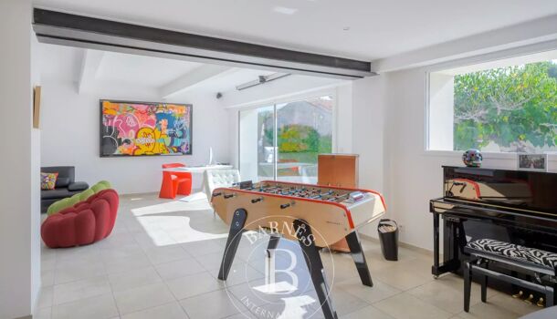 Villa / Maison 8 pièces  à vendre Marseille 13eme 13013