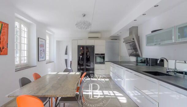 Villa / Maison 8 pièces  à vendre Marseille 13eme 13013