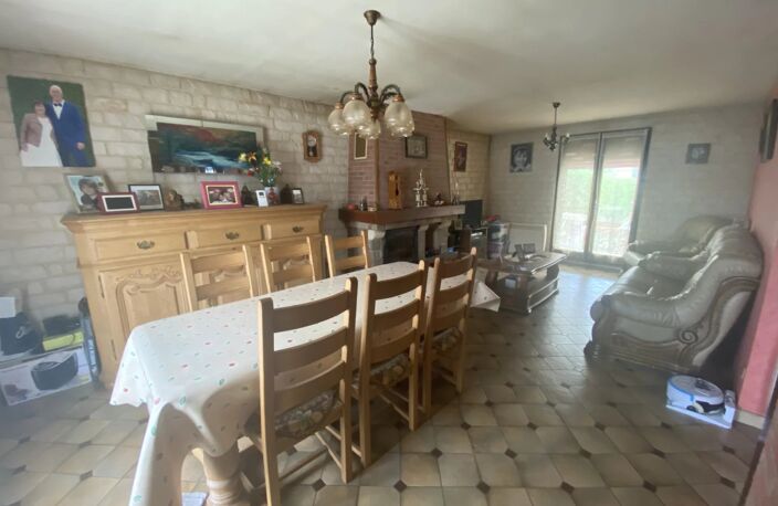 HIRSON — photo 2
