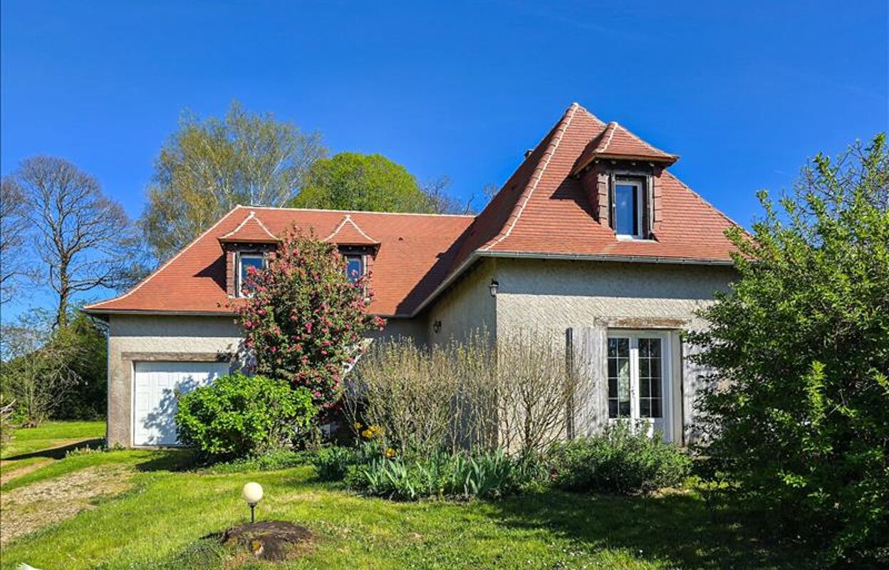 maison 6 pièces 180 m2 à vendre à Saint-Pierre-de-Frugie (24450)