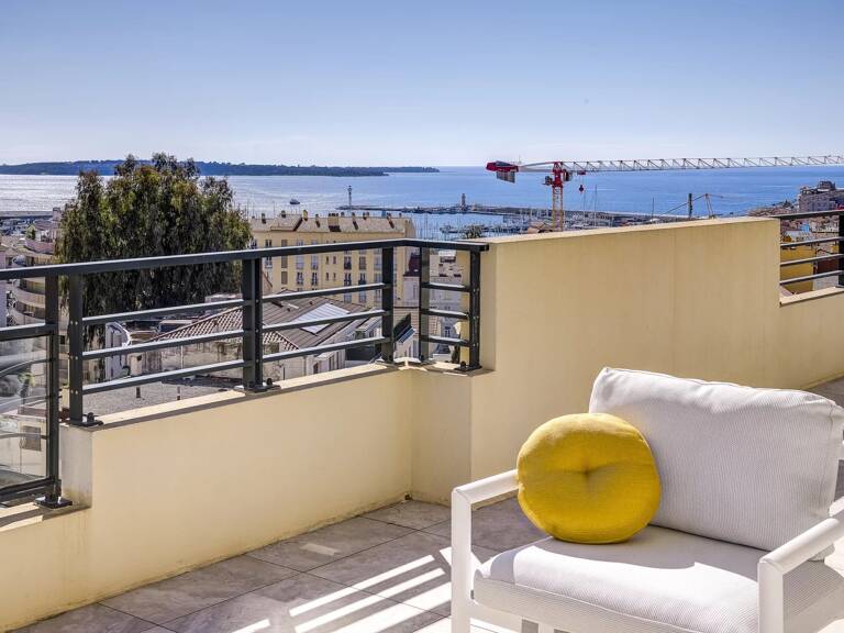 RARE Toit terrasse vue mer à 400 m du port de Cannes — photo 1