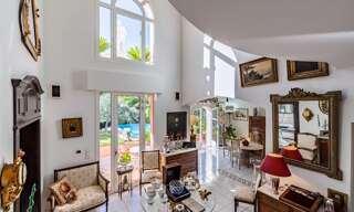 Maison 6 Pièces 310 m² à vendre à Grasse (06130)