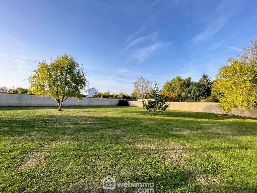 Terrain constructible - 791m² - Chalonnes-sur-Loire
