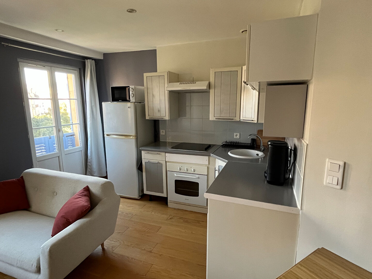 Location Appartement 46 m² à Toulon 700 ¤ CC /mois