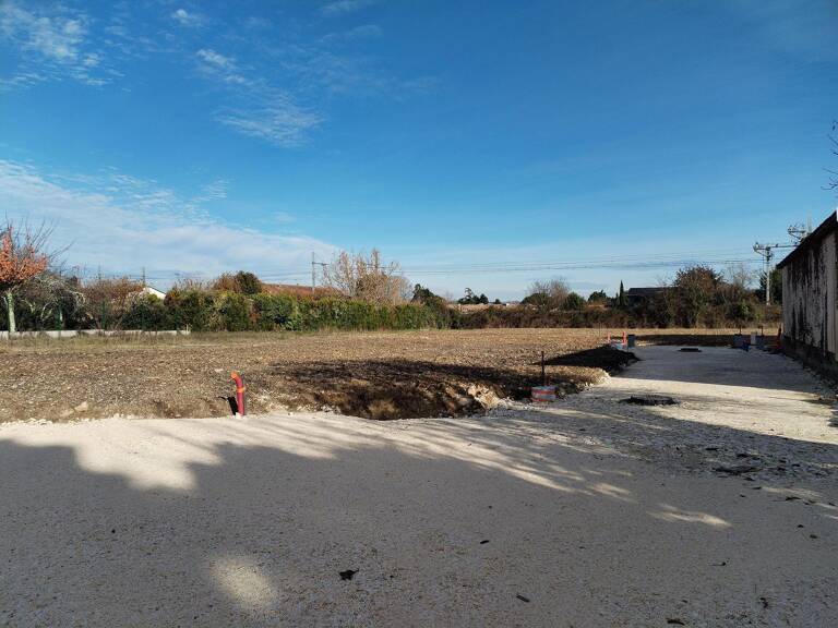 Terrain à construire  725 m²  — photo 1
