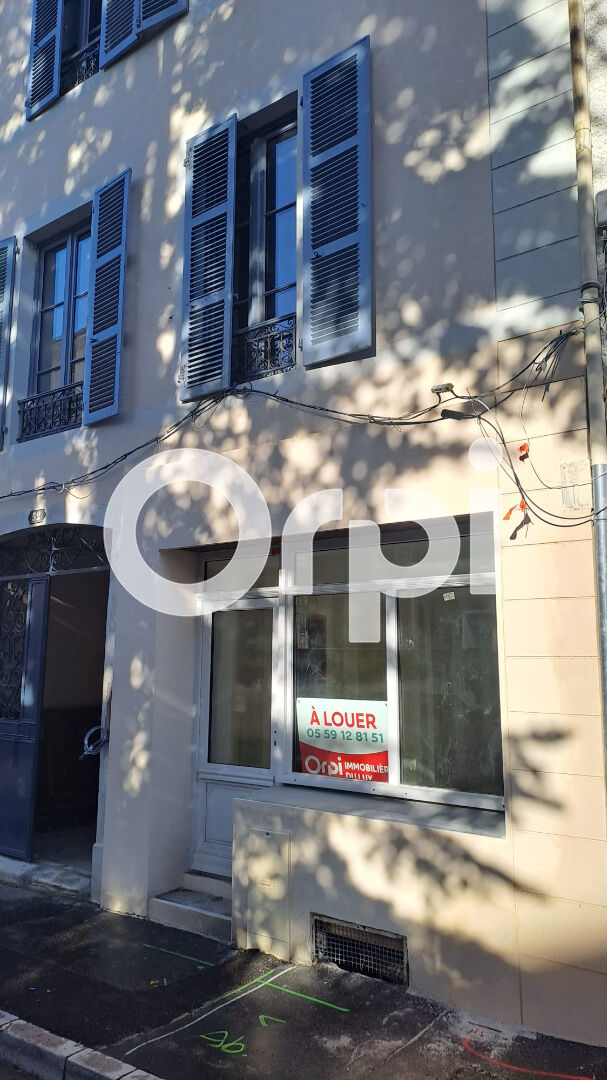 Local commercial  T1 à louer Pau 64000