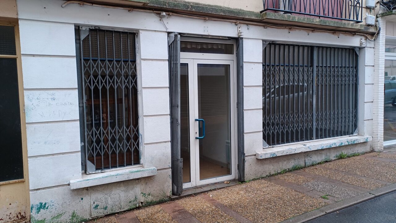 commerce 1 pièces 25 m2 à louer à Graulhet (81300)