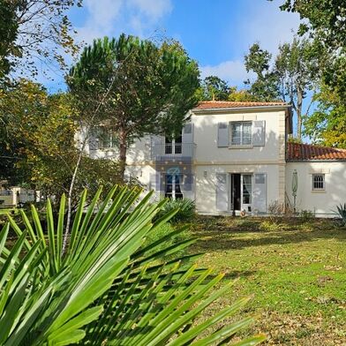 Maison 6 pièces 832000 €