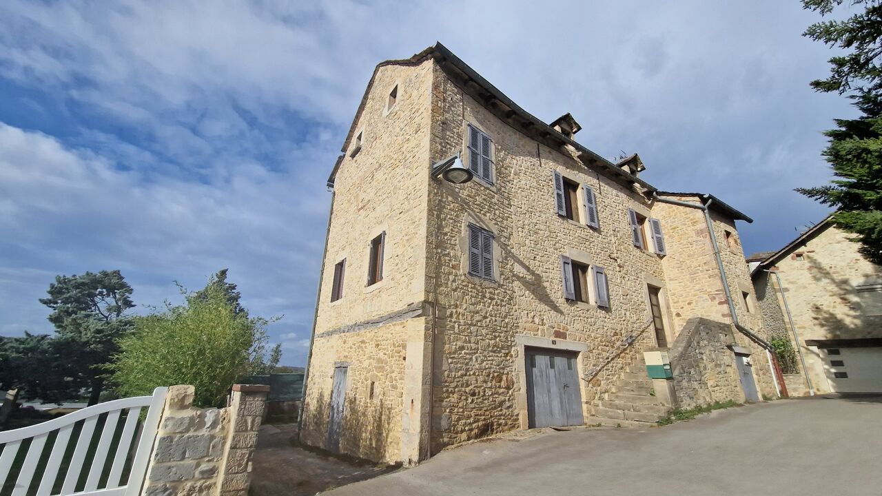 immeuble  pièces 140 m2 à vendre à Agen-d'Aveyron (12630)