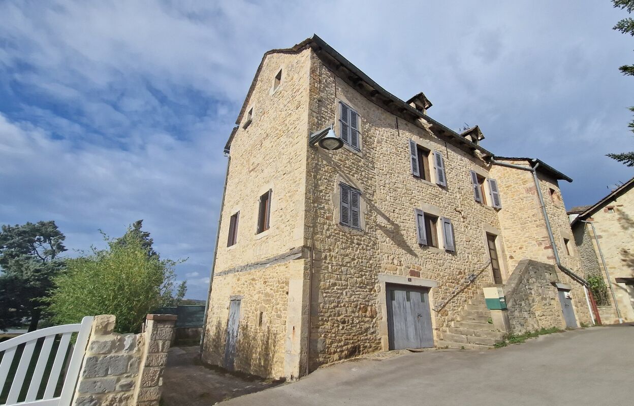 immeuble  pièces 140 m2 à vendre à Agen-d'Aveyron (12630)