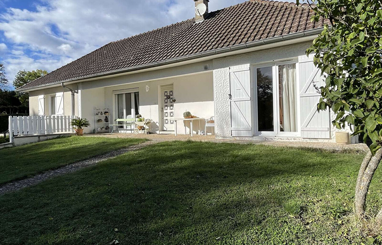 maison 4 pièces 130 m2 à vendre à Saint-André-d'Apchon (42370)
