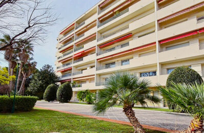 location appartement 1 800 € CC /mois à proximité de Marseille 9 (13009)