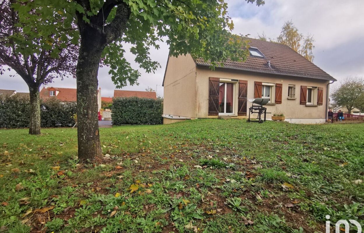 maison 5 pièces 131 m2 à vendre à Orgères-en-Beauce (28140)