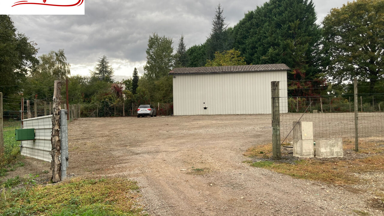 garage  pièces 100 m2 à vendre à Confolens (16500)