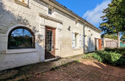 vente maison 198 500 € à proximité de Barbezieux-Saint-Hilaire (16300)