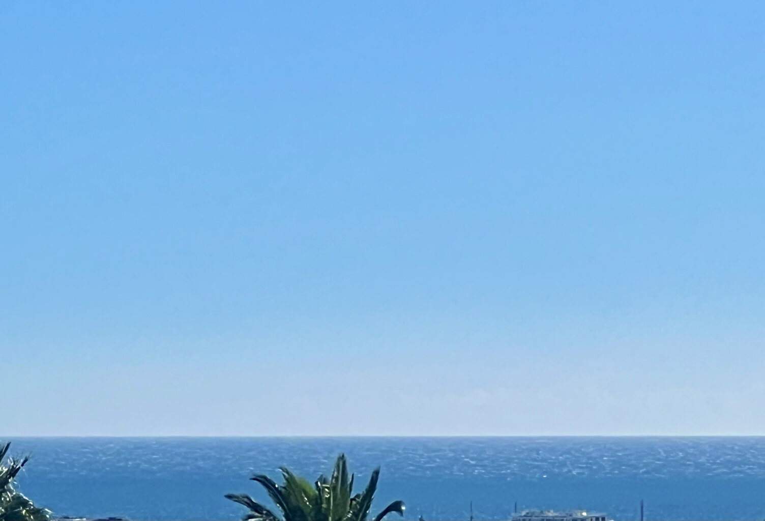 CANNES PETIT JUAS T4 DE 102M2 TERRASSE 14M2 SUD VUE MER PISC — photo 1