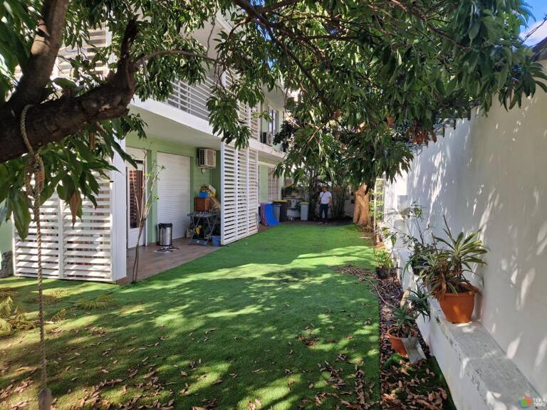 APPARTEMENT T4 RDC AVEC JARDIN PRIVATIF DE 160M2 ST-DENIS CENTRE VILLE ILE DE LA REUNION — photo 1