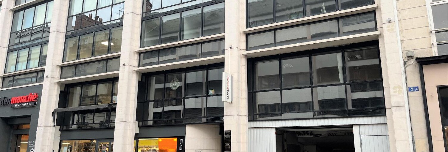 Garage  9 m² à louer à Tours (37000)