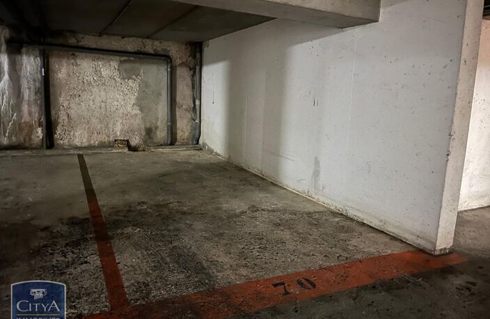 Location garage  9 m² à Tours (37000) — photo 2