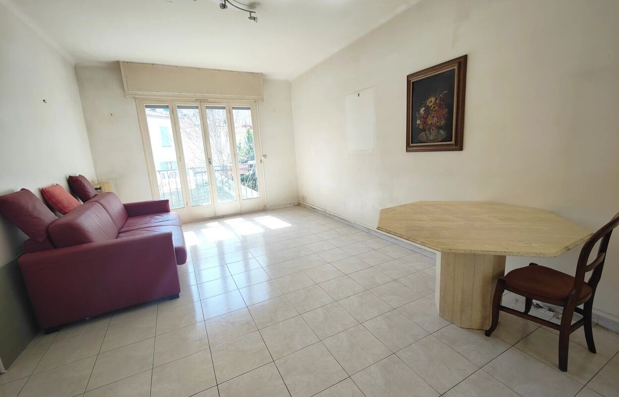appartement 2 pièces 59 m2 à vendre à Nice (06100)