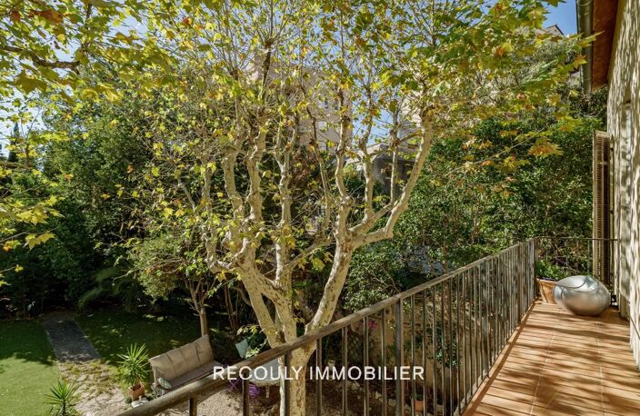 APPARTEMENT DE CHARME avec grand balcon T5 CINQ AVENUES / CHARTR — photo 2