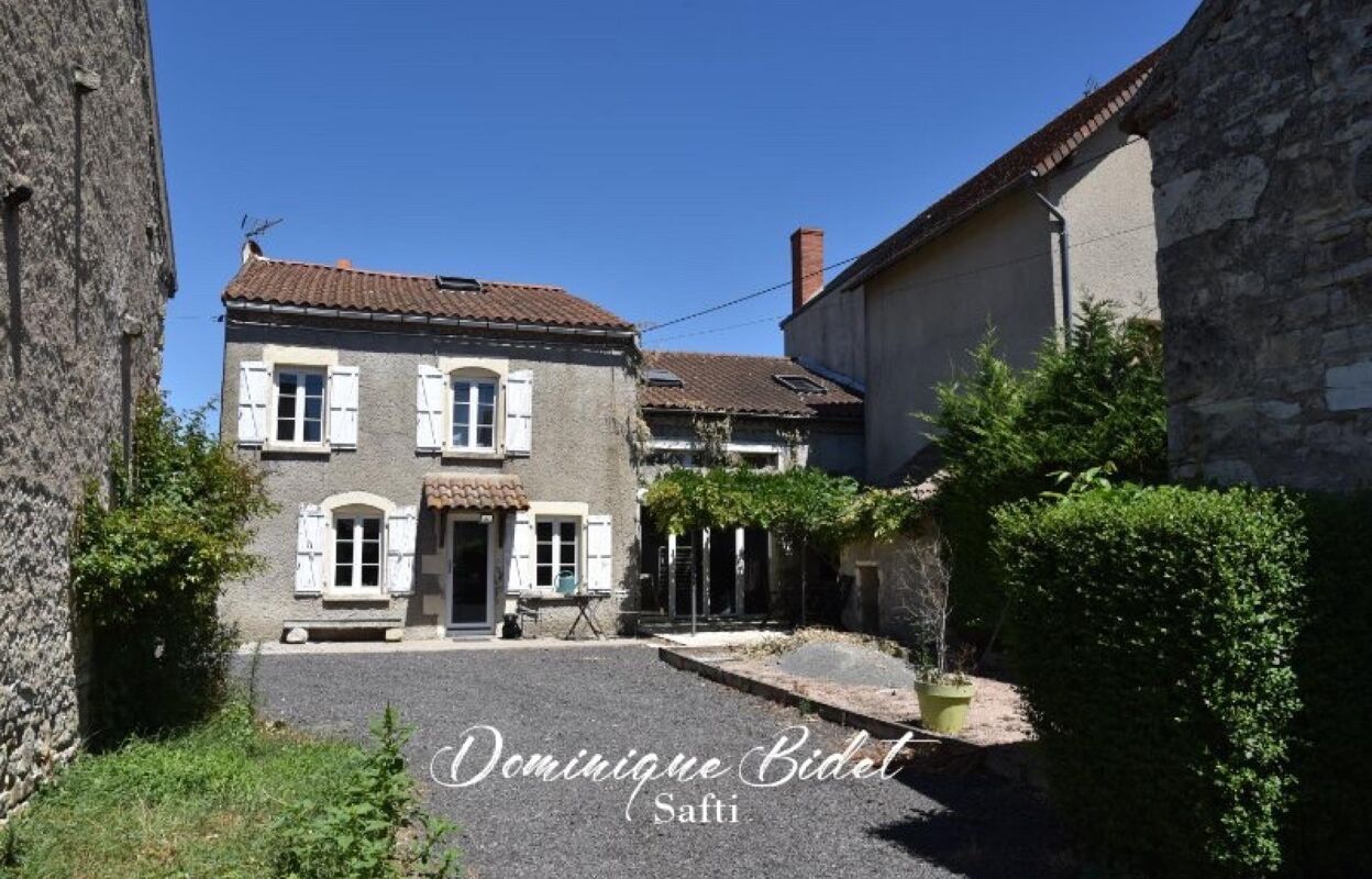 maison 8 pièces 250 m2 à vendre à Saint-Bonnet-de-Rochefort (03800)