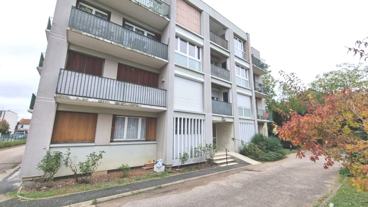 appartement 3 pièces 66 m2 à vendre à Noisy-le-Grand (93160)