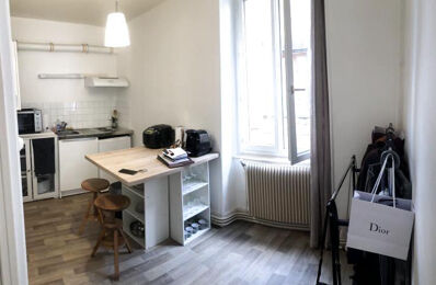 location appartement 417 € CC /mois à proximité de Les Martres-d'Artière (63430)