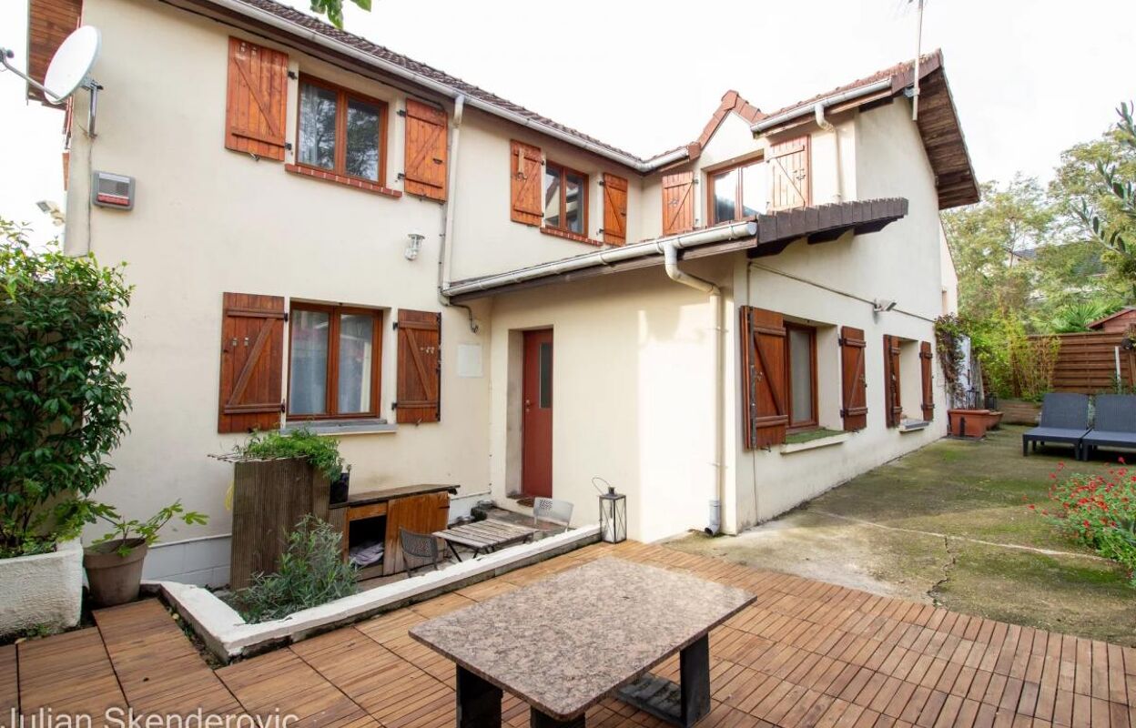 maison 5 pièces 82 m2 à vendre à Montmagny (95360)