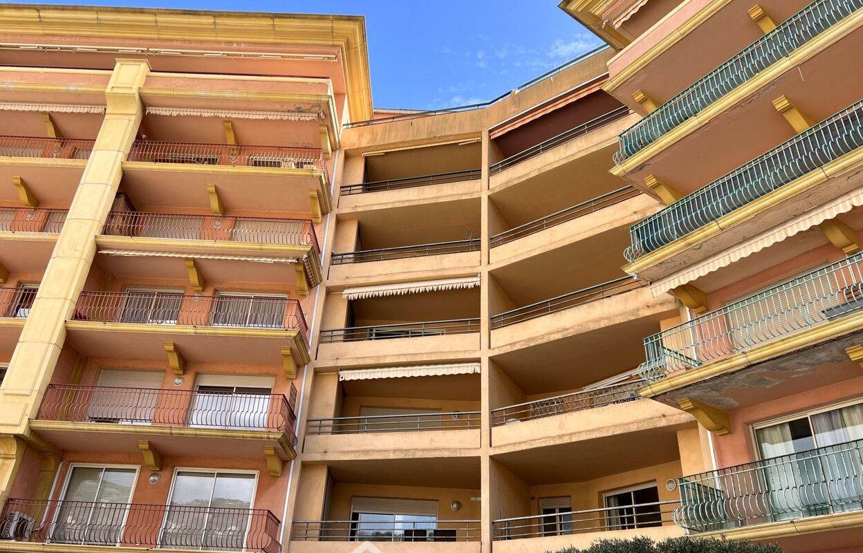 appartement 3 pièces 82 m2 à vendre à Bastia (20200)
