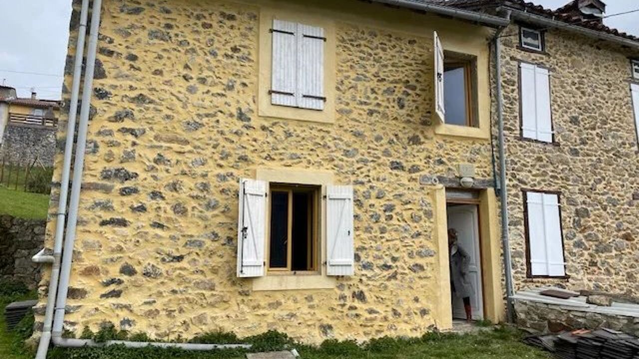 maison 3 pièces 54 m2 à Sengouagnet (31160)