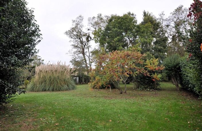 Vente maison 7 pièces 166 m² Créon (33670) — photo 2