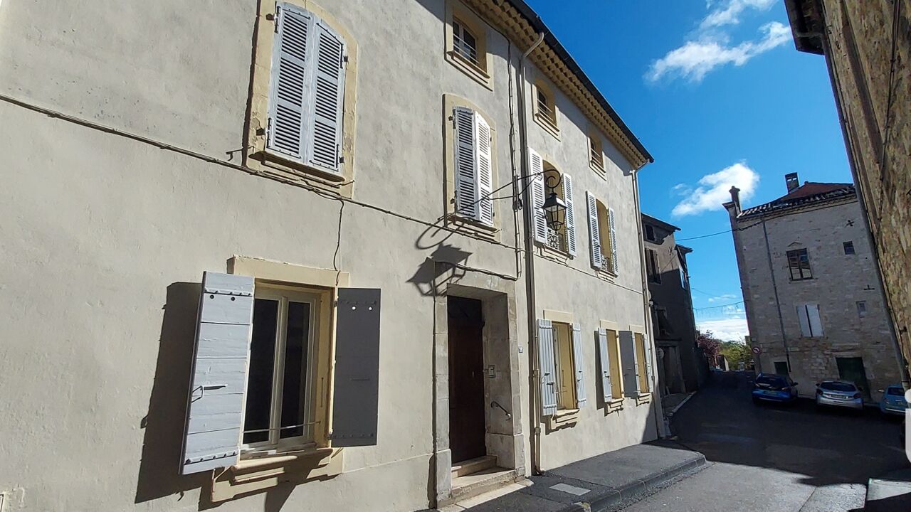 maison 8 pièces 212 m2 à vendre à Bourg-Saint-Andéol (07700)