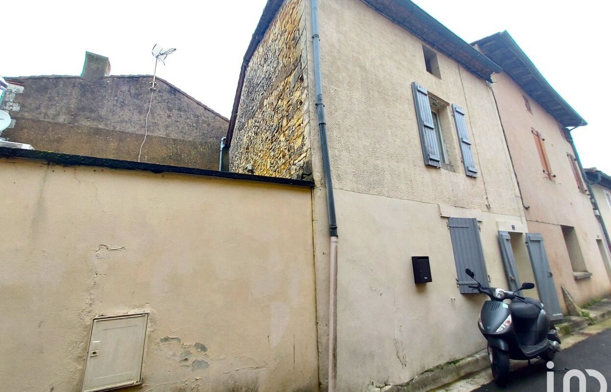 maison 3 pièces 44 m2 à vendre à La Rochefoucauld-en-Angoumois (16110)